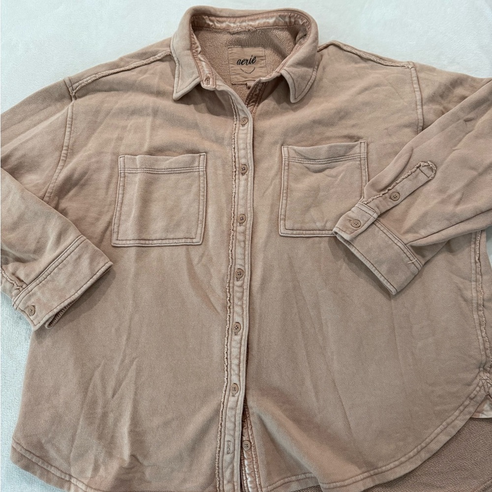 Aerie Women’s Lumber Jane Fleece Shirt Tan Color Size Medium E33